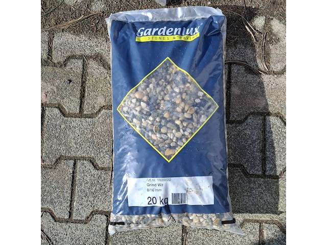 60x zak grind a 20 kg gardenlux - afbeelding 1 van  4