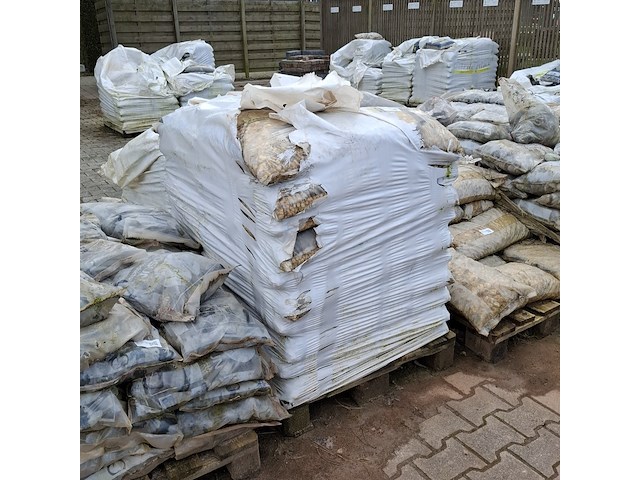 60x zak taunus kwarts a 20 kg gardenlux, geel/wit - afbeelding 4 van  5