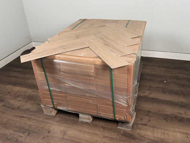 61 m2 pvc spc click visgraat - 610 x 150 x 5 mm - afbeelding 4 van  4