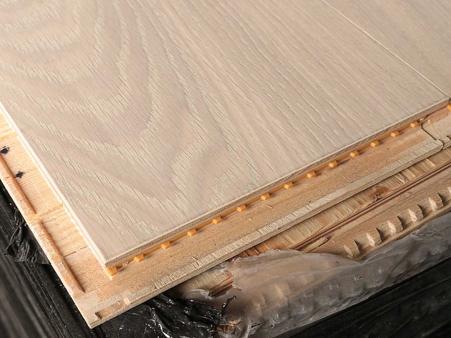 62 m2 parket eiken xl mutliplank - 2420 x 187 x 15 mm - afbeelding 2 van  4