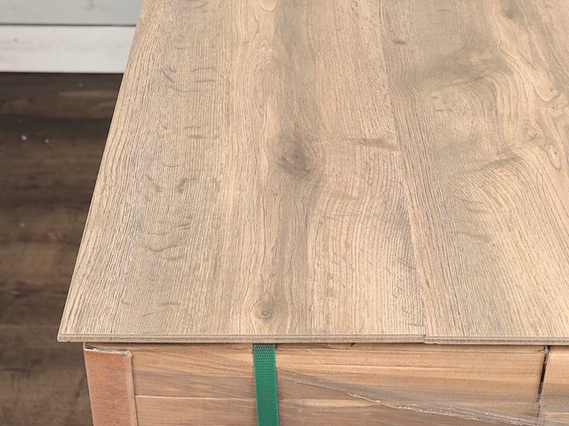 63 m2 laminaat plank met filt onderlaag - 1383 x 244 x 8,5 mm - afbeelding 2 van  4