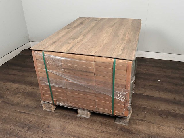 63 m2 laminaat plank met filt onderlaag - 1383 x 244 x 8,5 mm - afbeelding 4 van  4