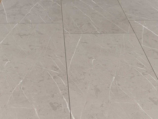 63 m2 laminaat tegel - 635 x 327 x 8 mm - afbeelding 1 van  3