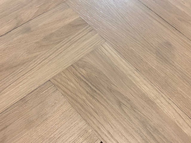 63 m2 parket eiken multiplank - 360 x 108 x 11 mm - afbeelding 1 van  3