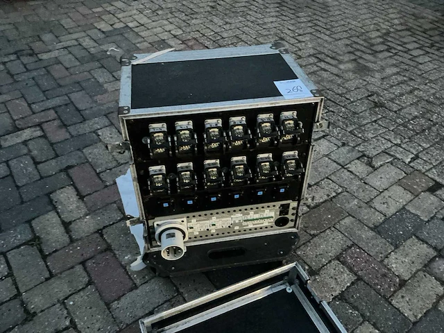 63a dimmerack in kist dimmerpack - afbeelding 1 van  3