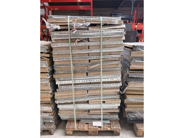 63x stellingkast draagkracht per legplank 175 kg toom - afbeelding 1 van  6