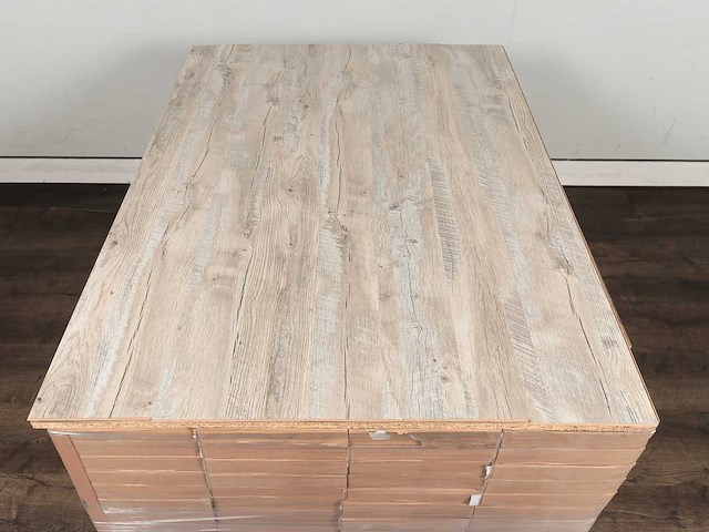 64 m2 laminaat plank - 1383 x 193 x 9 mm - afbeelding 3 van  4