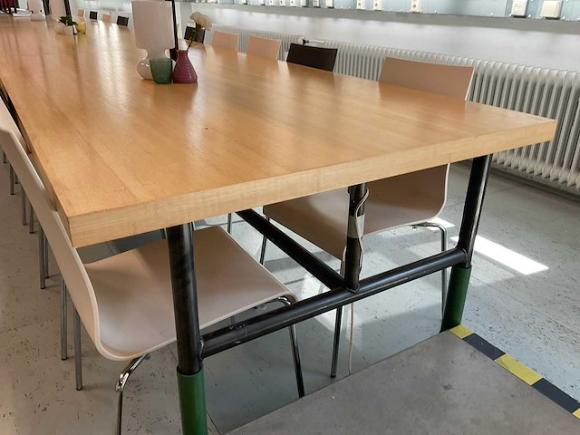 646cm vergadertafel - afbeelding 3 van  5