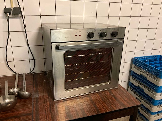 648 ve heteluchtoven - afbeelding 1 van  3