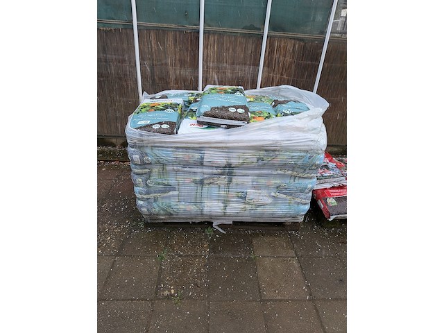64x zak potgrond a 30 liter dcm - afbeelding 1 van  10
