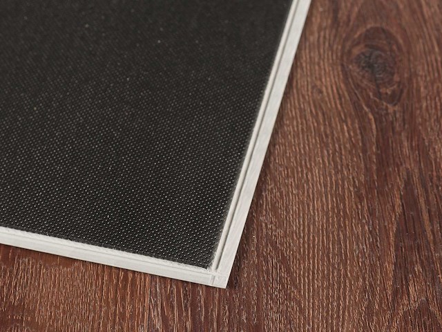 65 m2 pvc spc click plank met xps onderlaag - 1220 x 228 x 5 mm - afbeelding 4 van  4