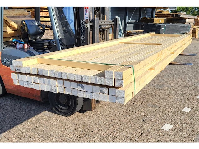 65 x ayous regel 44 x 52mm, ( 210 m1 ) - afbeelding 1 van  5