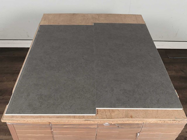 67 m2 pvc click tegel - 950 x 475 x 4 mm - afbeelding 1 van  1
