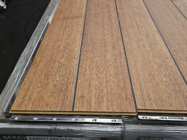 68 m2 laminaat plank - 1207 x 198 x 11 mm - afbeelding 2 van  3