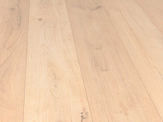 68 m2 laminaat plank - 1383 x 193 x 13,5 mm - afbeelding 1 van  4