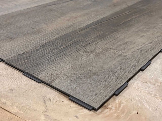 68 m2 pvc click plank - 1326 x 204 x 5 mm - afbeelding 2 van  3