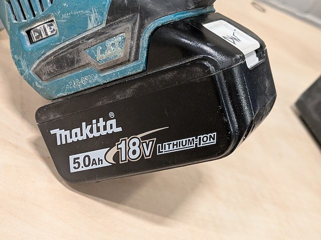 6x accu gereedschap met bouwradio, makita, 2020 tot 2023 - afbeelding 16 van  29