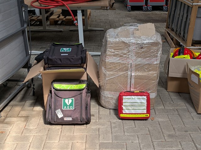 6x aed-tas met 20x opiatentas - afbeelding 1 van  5