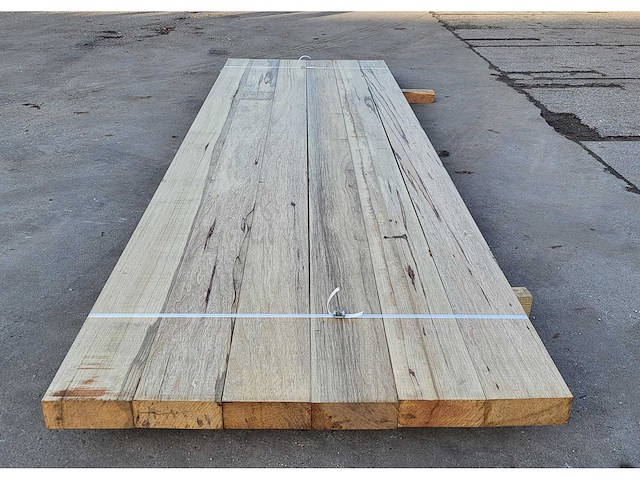 6x afrikaans eiken 60 x 155 mm, lengte 305 cm - afbeelding 1 van  6