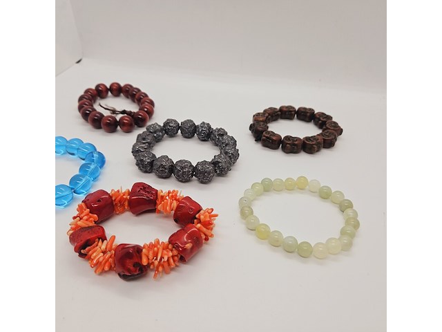 6x armband - jade, aquamarijn, bloedkoraal, sandlewood, gietijzer - afbeelding 3 van  9