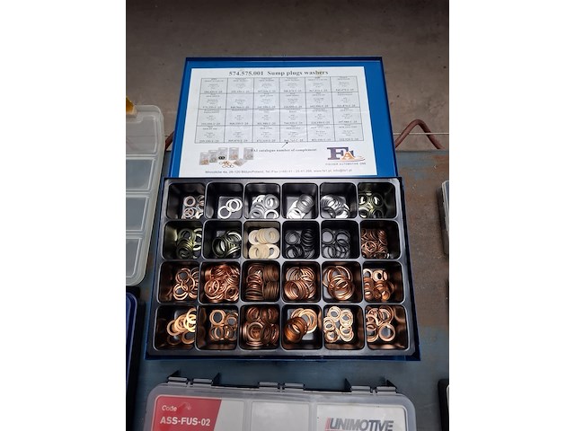 6x assortiment werkplaats benodigdheden - afbeelding 3 van  8