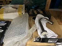 6x badkamer/sanitair accessoires en toebehoren w.o. waskom, kraan - afbeelding 2 van  5