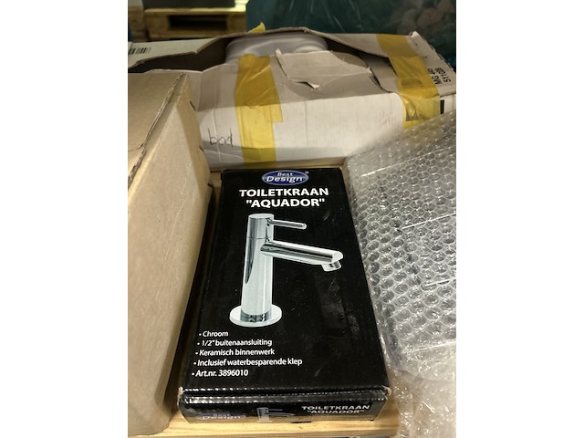 6x badkamer/sanitair accessoires en toebehoren w.o. waskom, kraan - afbeelding 4 van  5