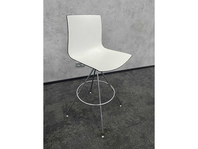 6x barkruk - diverse designmerken - gaber/ kartell/ arper - afbeelding 3 van  22