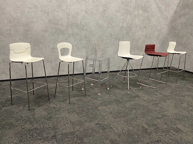 6x barkruk - diverse designmerken - gaber/ kartell/ arper - afbeelding 1 van  22