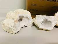6x bergkristal geodes 16-18cm - afbeelding 3 van  7