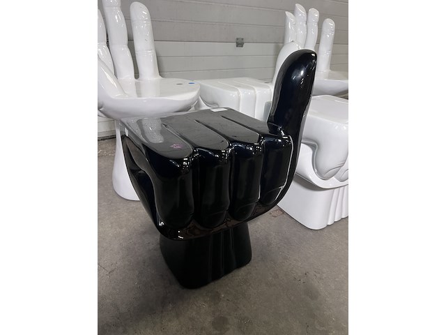 6x chair fist en chair hand, polspotten - afbeelding 4 van  8