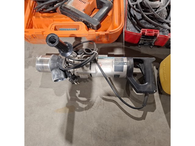 6x defect gereedschap, o.a. hilti - afbeelding 7 van  9