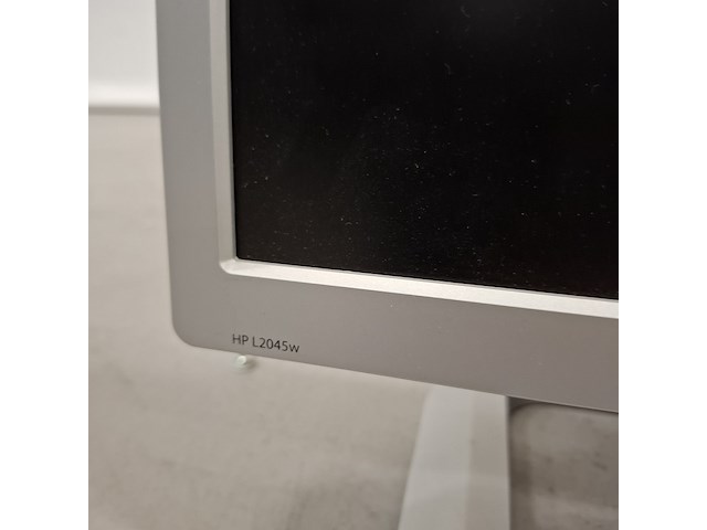 6x diverse monitor o.a. dell, hp, diverse modellen - afbeelding 2 van  16