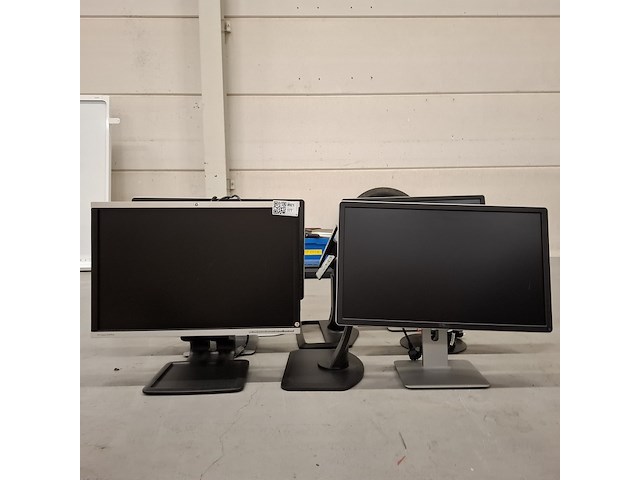 6x diverse monitor o.a. dell, hp, diverse modellen - afbeelding 1 van  16