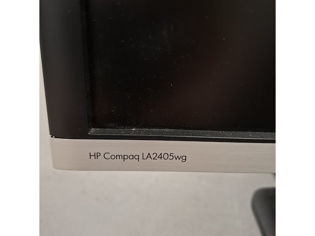 6x diverse monitor o.a. dell, hp, diverse modellen - afbeelding 14 van  16