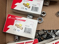 6x doos met installatiemateriaal met o.a. koppelingen en fittingen - afbeelding 4 van  10