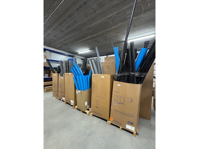 6x doos pvc buizen, geberit, martens en wavin - afbeelding 1 van  9