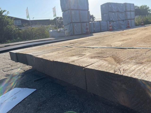 6x douglas balken fijnbezaagd, 75x175mm, lengte 500cm - afbeelding 3 van  3