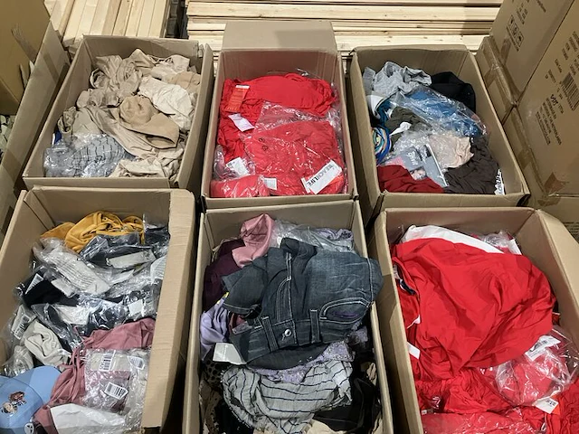 6x dozen kleding en accessoires - afbeelding 8 van  8