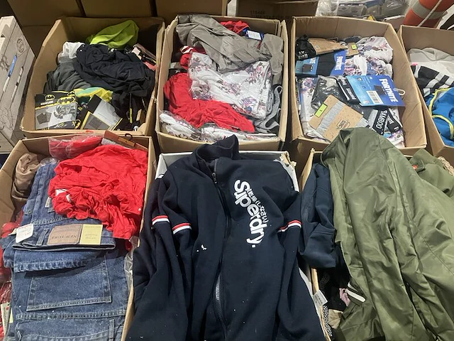 6x dozen kleding - afbeelding 7 van  10
