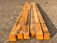 6x eiken balken fijnbezaagd, 150x150mm, lengte 500cm