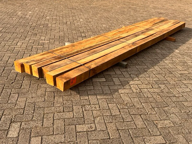 6x eiken balken fijnbezaagd, 150x150mm, lengte 500cm - afbeelding 2 van  3