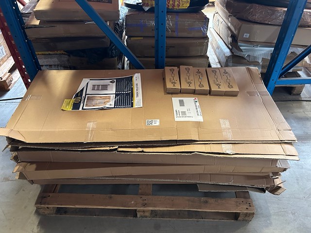 6x elektrische handdoekradiator 750w masterwatt, 300100750 calor 750w straight white - afbeelding 1 van  5
