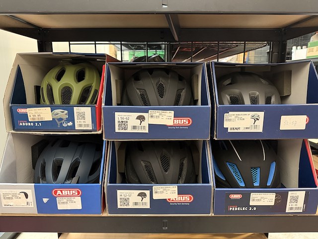 6x fietshelm abus - afbeelding 1 van  9