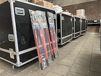 6x flightcase met designtafel 119x119x115 - afbeelding 5 van  6