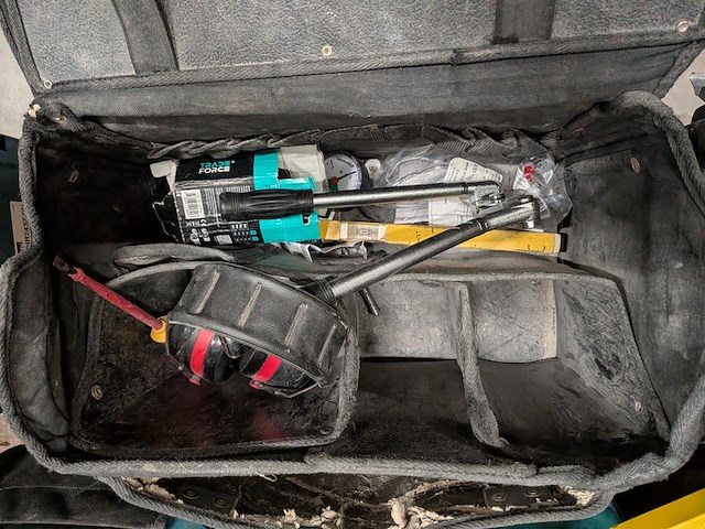 6x gereedschapskoffer met inhoud - afbeelding 2 van  11