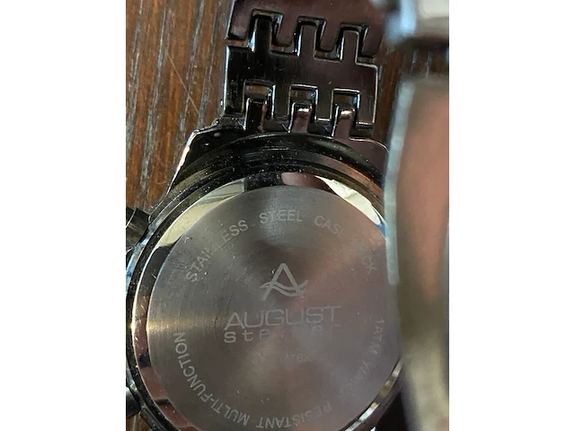 6x horloges diverse uitvoeringen - afbeelding 2 van  12