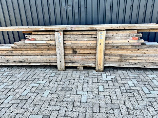6x houten gordingen - afbeelding 1 van  5