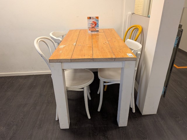 6x houten kantinetafel en 11x stoel - afbeelding 3 van  8