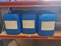 6x jerrycan calciumchloride oplossing 34% , bufa, e509 - afbeelding 1 van  2